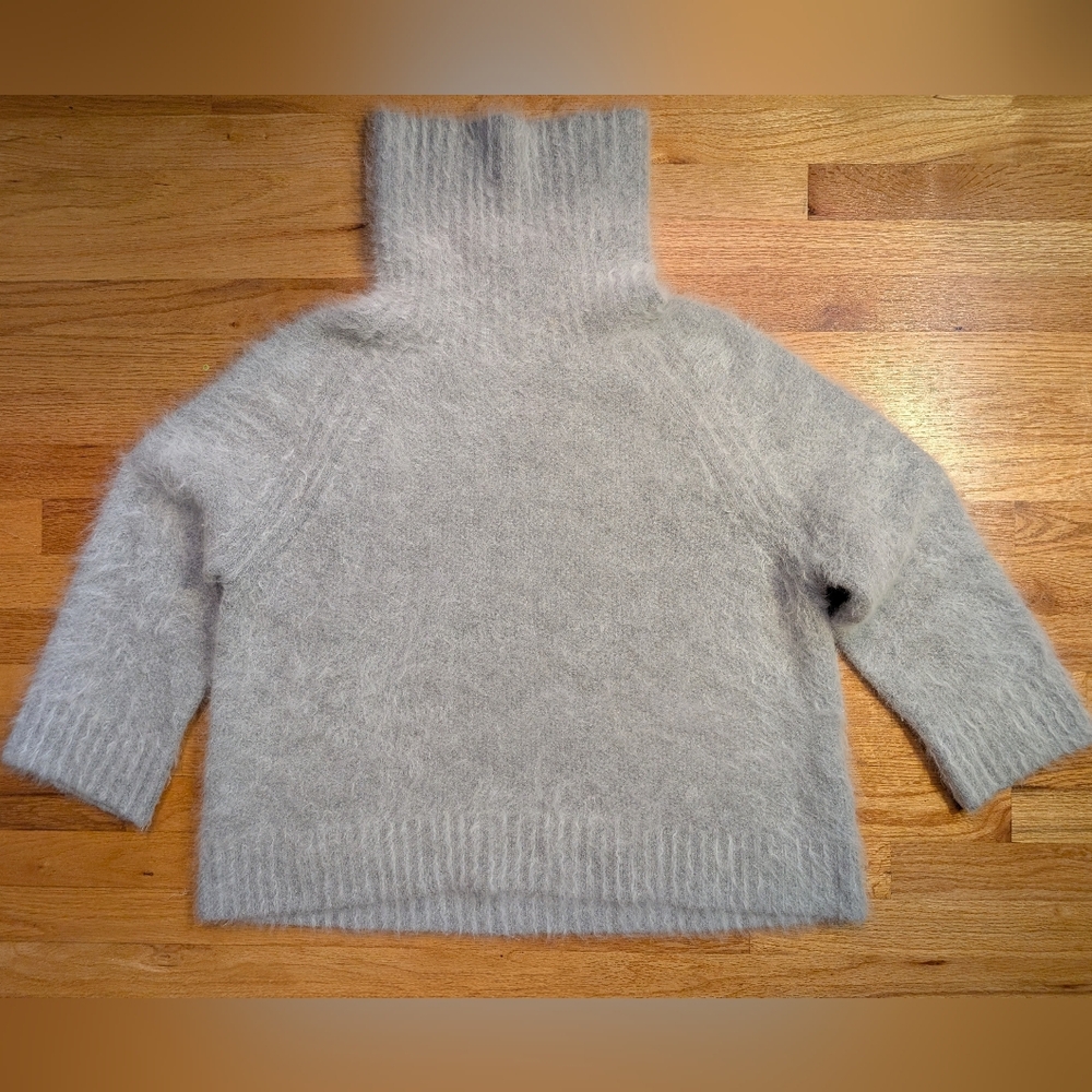 🤍RARE🤍 Free People Grey 100% Angora Fuzzy Oversized Sweater